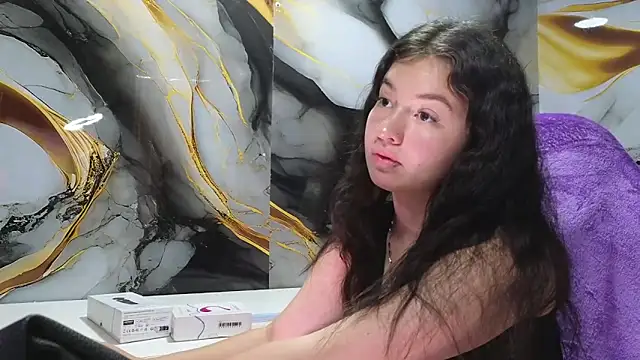 Snapshot of lilimini032 chatting on 02/24/26, 08:18 lilimini032 online show from 02/24/26, 08:18