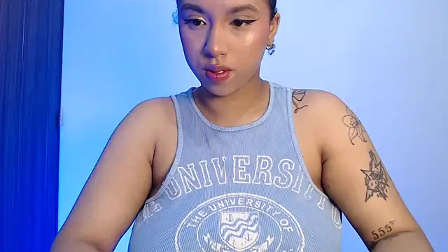 Snapshot of barbara_falcons chatting on 02/16/26, 07:59 barbara falcons online show from 02/16/26, 07:59