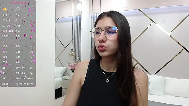 Lita Rogers online show from 01/03/25, 01:47