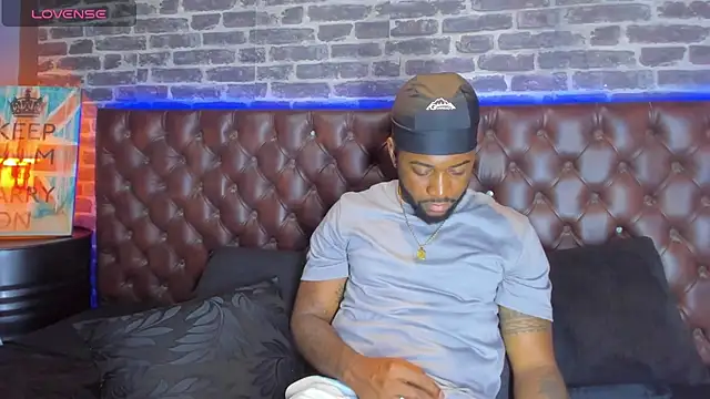 Drake Nassir4 online show from 11/29/25, 03:59