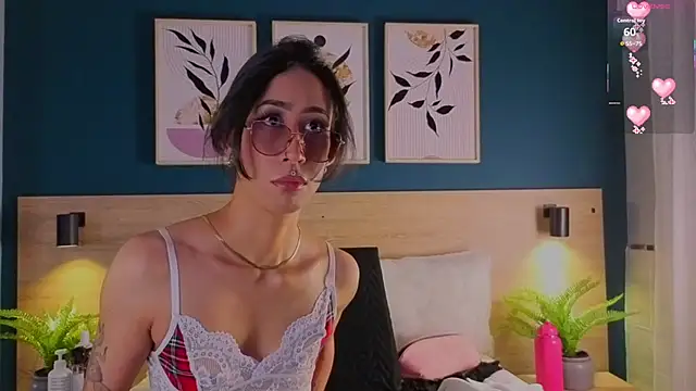 GabyPetit online show from 09/21/25, 01:57