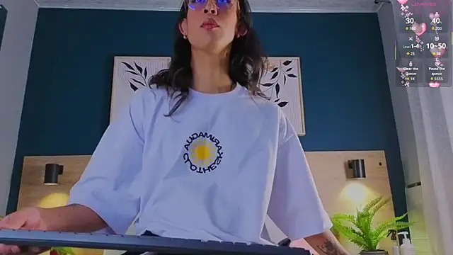 GabyPetit online show from 09/25/25, 08:01