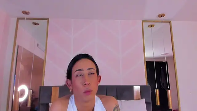 GabyPetit online show from 11/07/25, 08:09