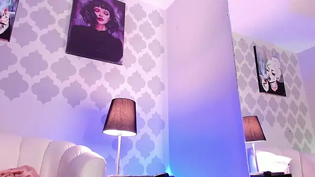 GabyPetit online show from 04/24/26, 07:49
