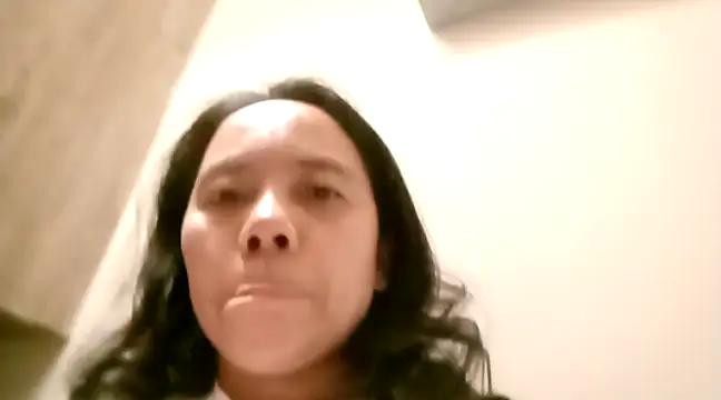 Snapshot of doggiepossession chatting on 02/11/25, 02:46 doggiepossession online show from 02/11/25, 02:46