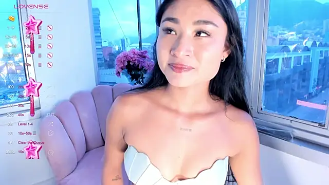 Snapshot of Megan_Lim chatting on 01/08/25, 01:31 Megan Lim online show from 01/08/25, 01:31