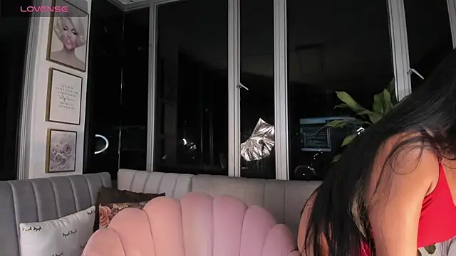 Snapshot of Megan_Lim chatting on 03/01/25, 10:24 Megan Lim online show from 03/01/25, 10:24