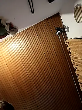 Snapshot of yajahil chatting on 02/15/25, 07:06 yajahil online show from 02/15/25, 07:06