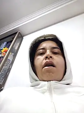 Snapshot of yajahil chatting on 09/09/25, 12:10 yajahil online show from 09/09/25, 12:10