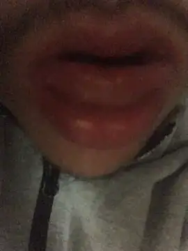 Snapshot of favormaker chatting on 12/21/24, 08:07 favormaker online show from 12/21/24, 08:07