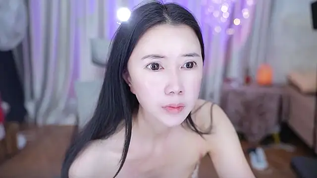 Snapshot of nono_babyy chatting on 02/09/26, 01:42 nono babyy online show from 02/09/26, 01:42