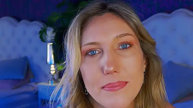 Snapshot of ElizaMayers chatting on 02/07/26, 11:25 ElizaMayers online show from 02/07/26, 11:25