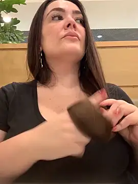 Sophie Eaton online show from 09/11/25, 07:36