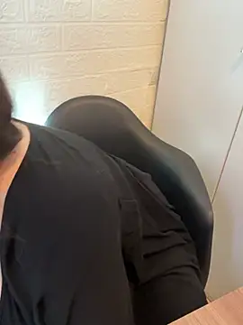 Snapshot of Sophie_Eaton chatting on 01/15/26, 06:44 Sophie Eaton online show from 01/15/26, 06:44