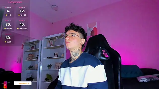 Ian Castillo  online show from 12/18/25, 11:16