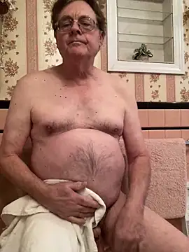 Snapshot of Tonybaloney1972 chatting on 03/06/26, 02:57 Tonybaloney1972 online show from 03/06/26, 02:57