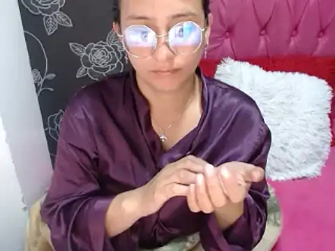 sarax ximena online show from 12/28/24, 09:20