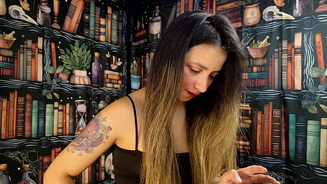 Snapshot of julietta___jackson chatting on 12/01/25, 08:25 julietta jackson online show from 12/01/25, 08:25