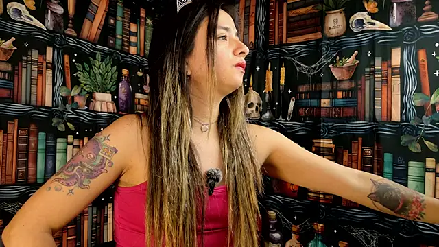 Snapshot of julietta___jackson chatting on 01/15/26, 09:07 julietta jackson online show from 01/15/26, 09:07