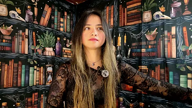 Snapshot of julietta___jackson chatting on 01/16/26, 09:52 julietta jackson online show from 01/16/26, 09:52