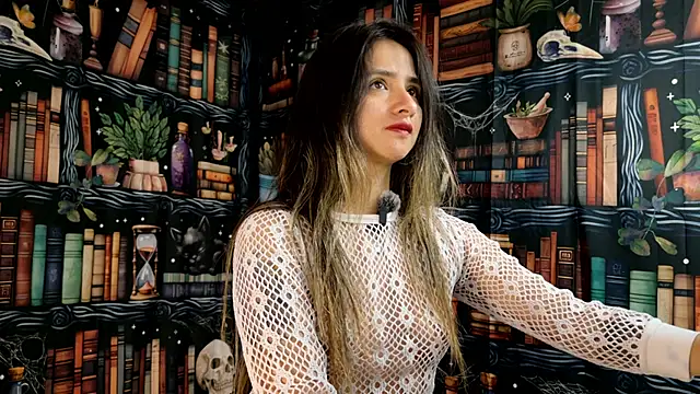 Snapshot of julietta___jackson chatting on 02/20/26, 09:26 julietta jackson online show from 02/20/26, 09:26