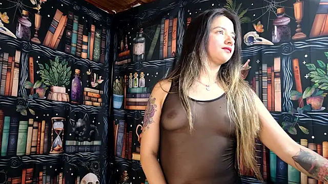 Snapshot of julietta___jackson chatting on 03/24/26, 05:40 julietta jackson online show from 03/24/26, 05:40