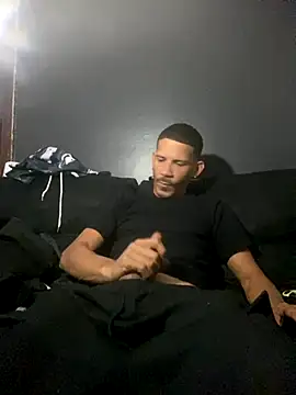 Chico Bellaco online show from 10/28/25, 04:38