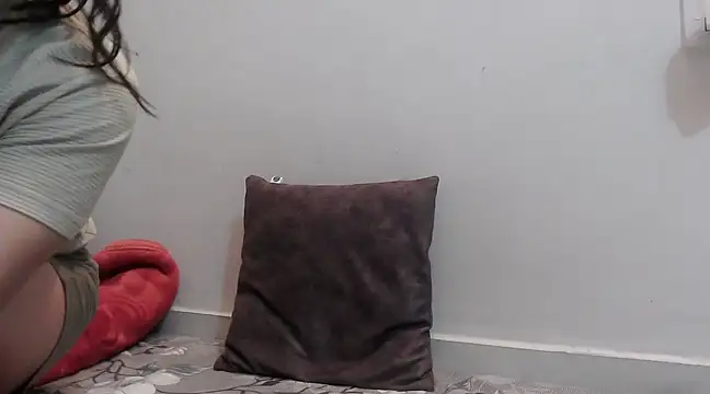 ANANYA-TIWARI online show from 03/16/25, 09:58