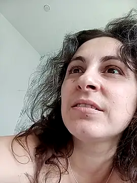 Snapshot of ShelaDiass chatting on 02/27/26, 06:24 ShelaDiass online show from 02/27/26, 06:24