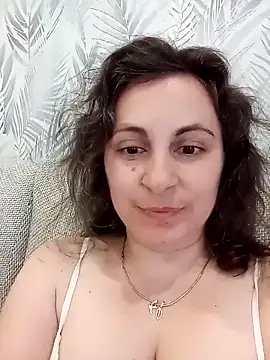 ShelaDiass online show from 05/02/26, 04:06