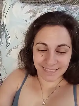 ShelaDiass online show from 05/23/26, 05:56