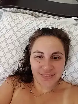 Snapshot of ShelaDiass chatting on 07/17/26, 07:15 ShelaDiass online show from 07/17/26, 07:15