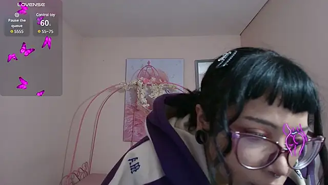 Violetta Suky online show from 02/19/25, 01:06