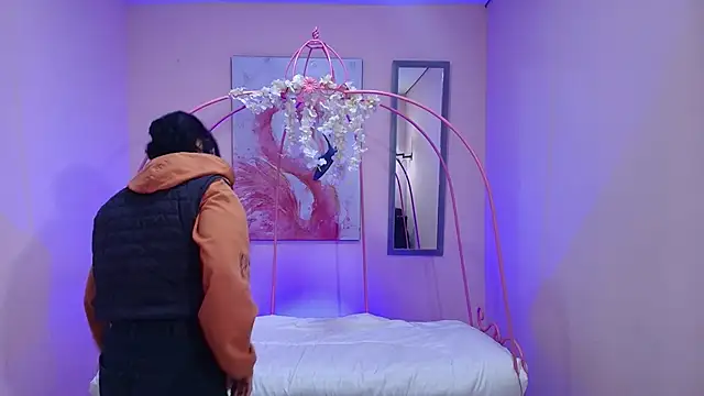 Violetta Suky online show from 02/25/25, 01:39