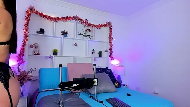 Jenifer Diaz online show from 12/23/24, 01:35