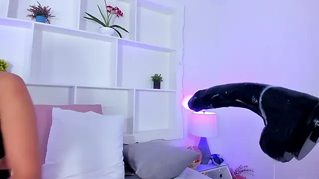 Jenifer Diaz online show from 01/11/25, 04:46