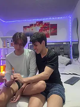 Alex and Fabian online show from 04/29/26, 03:32