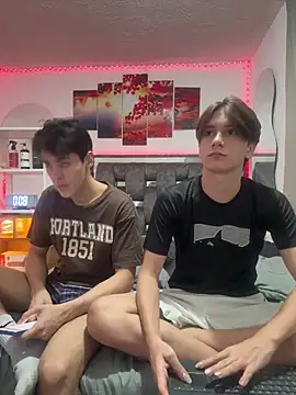 Alex and Fabian online show from 05/02/26, 01:32