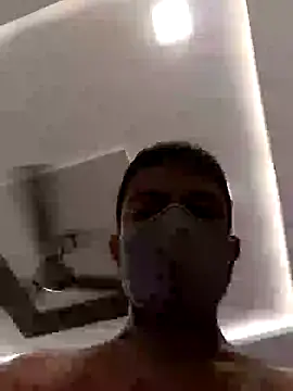 Snapshot of lovablesam chatting on 12/06/24, 09:13 lovablesam online show from 12/06/24, 09:13