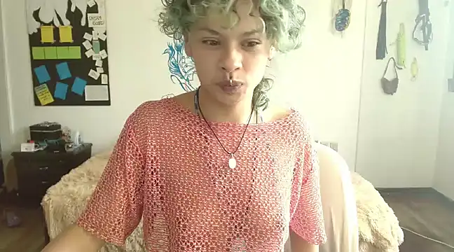 fenixmfx19 online show from 01/02/25, 09:18