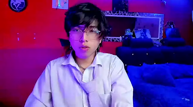 Snapshot of AnggelONfiree chatting on 12/21/24, 06:09 AnggelONfiree online show from 12/21/24, 06:09