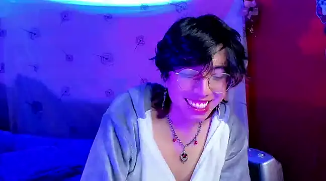 Snapshot of AnggelONfiree chatting on 12/29/24, 09:50 AnggelONfiree online show from 12/29/24, 09:50