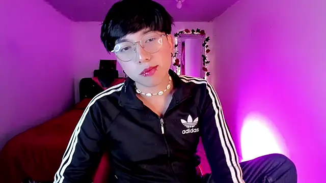 Snapshot of AnggelONfiree chatting on 11/22/25, 05:17 AnggelONfiree online show from 11/22/25, 05:17