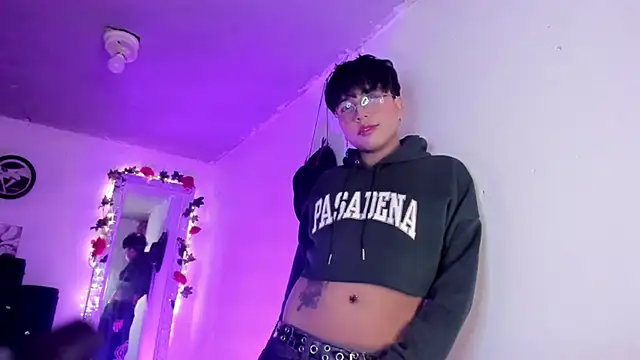 Snapshot of AnggelONfiree chatting on 01/11/26, 03:00 AnggelONfiree online show from 01/11/26, 03:00