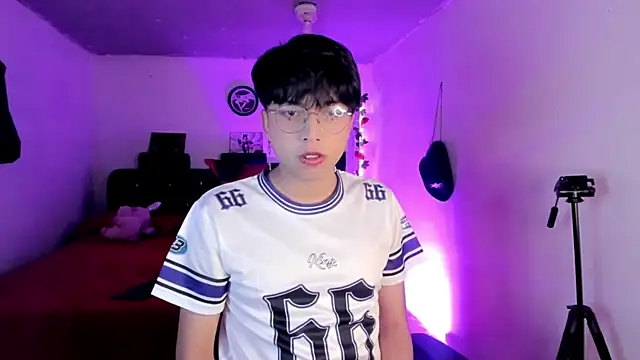 Snapshot of AnggelONfiree chatting on 01/17/26, 05:56 AnggelONfiree online show from 01/17/26, 05:56