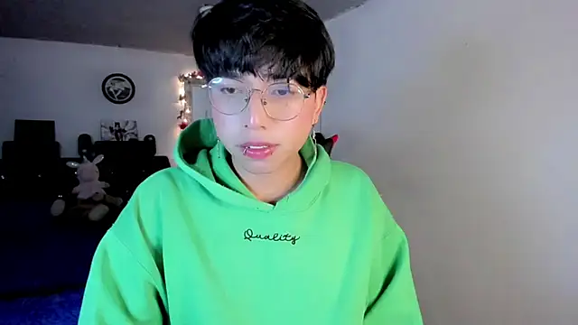 Snapshot of AnggelONfiree chatting on 02/04/26, 02:28 AnggelONfiree online show from 02/04/26, 02:28