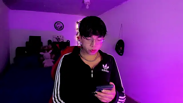 Snapshot of AnggelONfiree chatting on 02/20/26, 12:07 AnggelONfiree online show from 02/20/26, 12:07