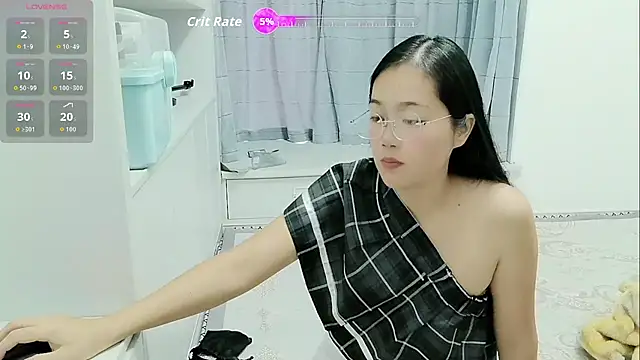 luoxuwen online show from 10/30/25, 04:03