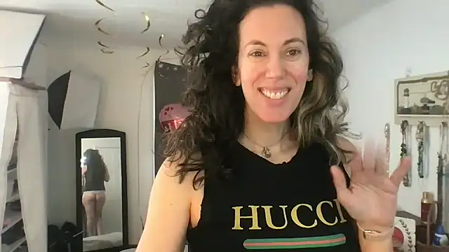 BonfireBonnie online show from 02/04/25, 03:04