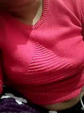 Snapshot of NepaliHotty chatting on 12/14/24, 10:24 NepaliHotty online show from 12/14/24, 10:24